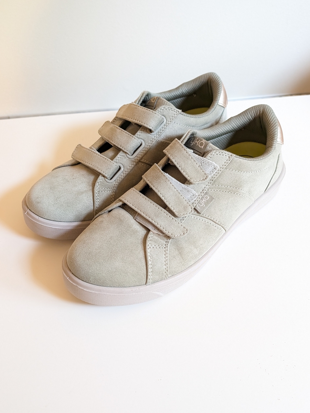 Ryka Women's  Abbey Green Velcro Sneakers